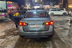 Nissan Versa